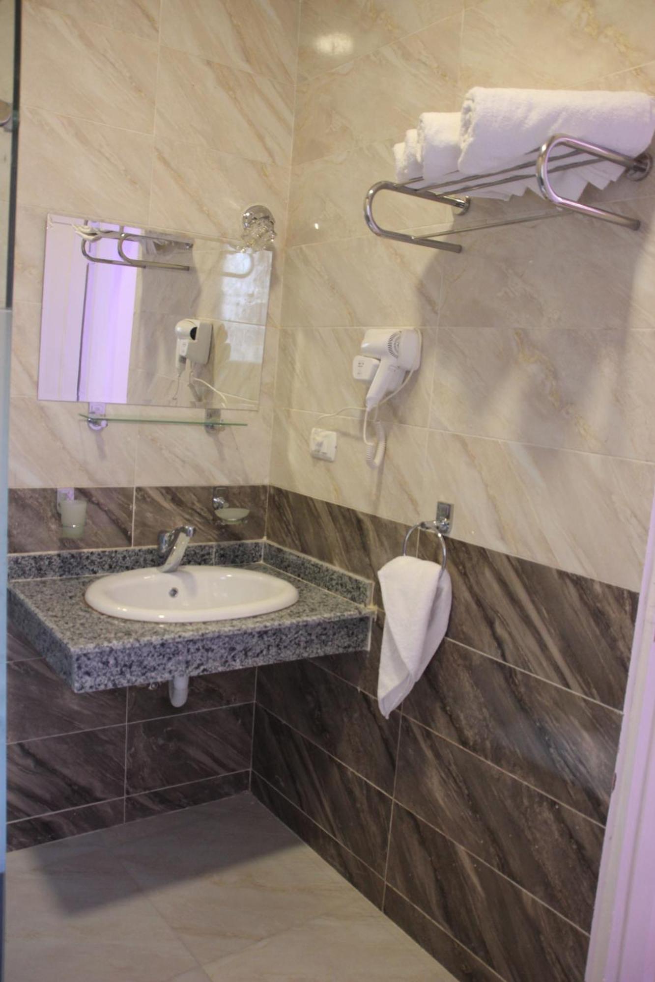 Farida Pyramids Boutique Hotel Kafret el-Gabal Exteriér fotografie