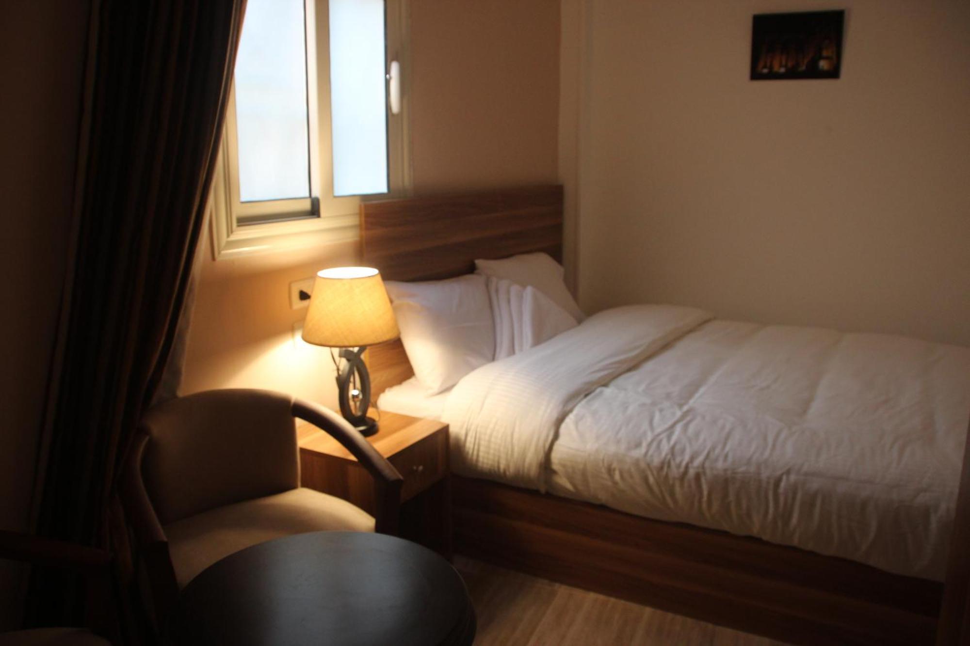 Farida Pyramids Boutique Hotel Kafret el-Gabal Exteriér fotografie